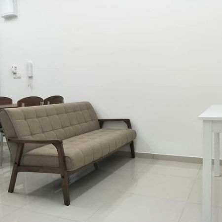 Enjoy Cozy 2 Room Condo At Mesahill Nilai Ngoại thất bức ảnh